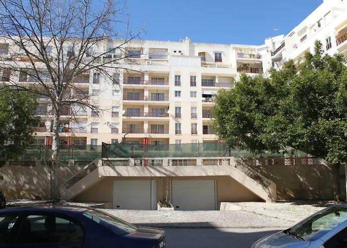Edificio Caravela C