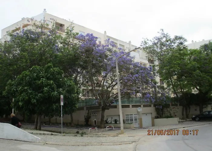 Edificio Caravela C